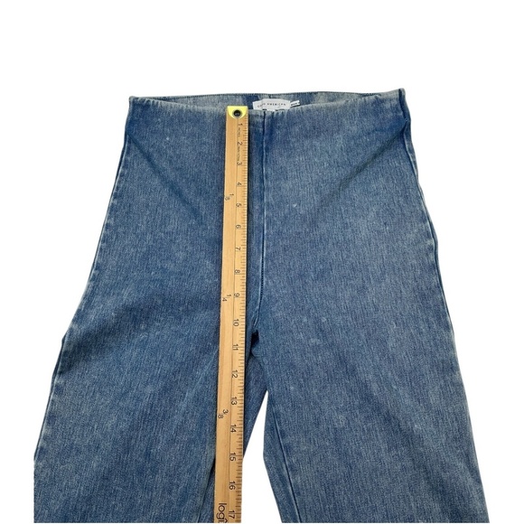 Good American Soft Sculpt Pull On Flare Jeans Size M - Picture 12 of 14